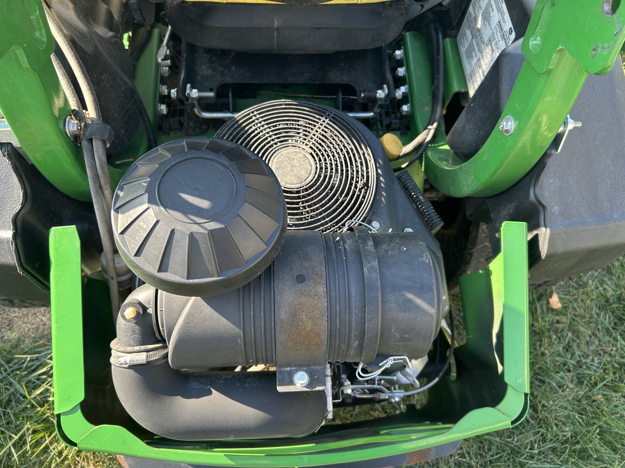 Used 2023 John Deere Z930M Zero Turn Mowers at Koenig Equipment in Franklin, IN - PhotoXL4