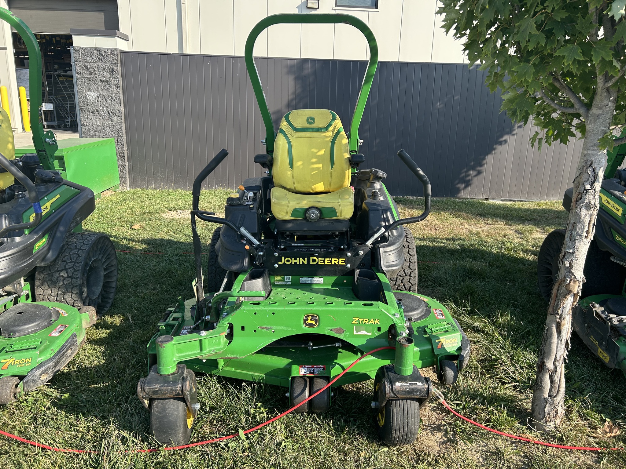 Used 2023 John Deere Z930M Zero Turn Mowers at Koenig Equipment in Franklin, IN - PhotoXL7