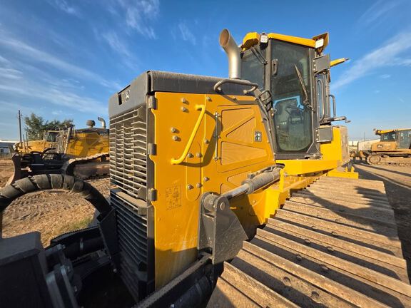2024 John Deere 750L