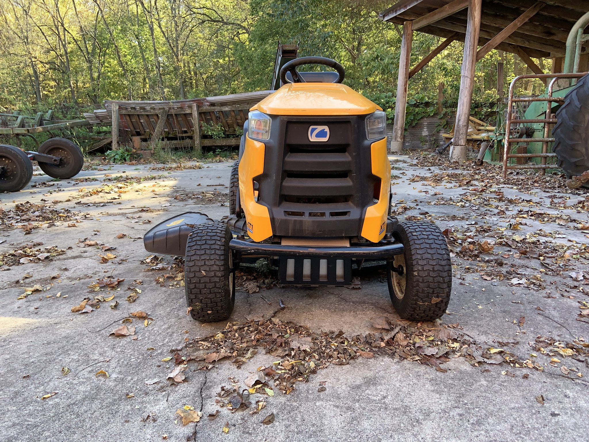 Used 2017 Cub Cadet GT50 Lawn & Garden Tractors at Koenig Equipment in Urbana, OH - PhotoXL2