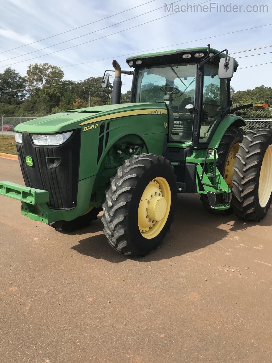 2012 John Deere 8285R Image 1