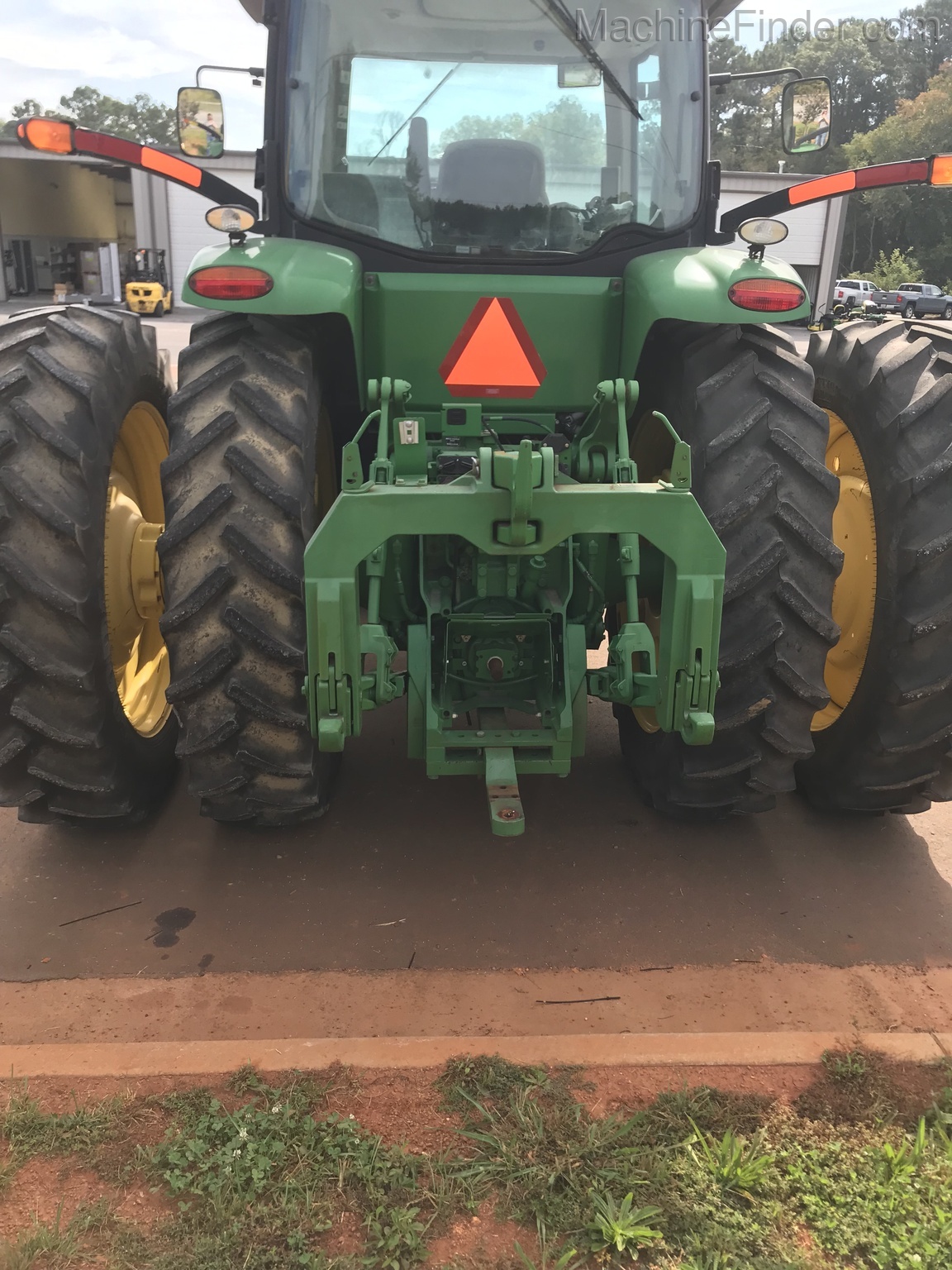 2012 John Deere 8285R Image 6
