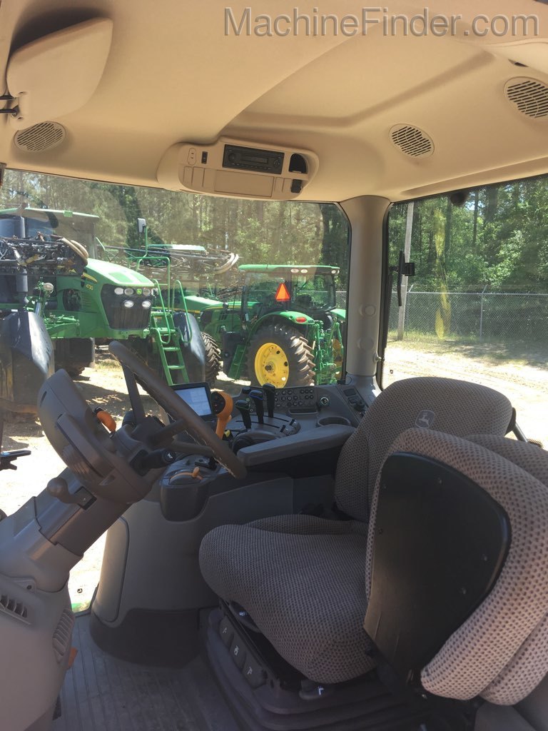 2017 John Deere 6145R Image 6