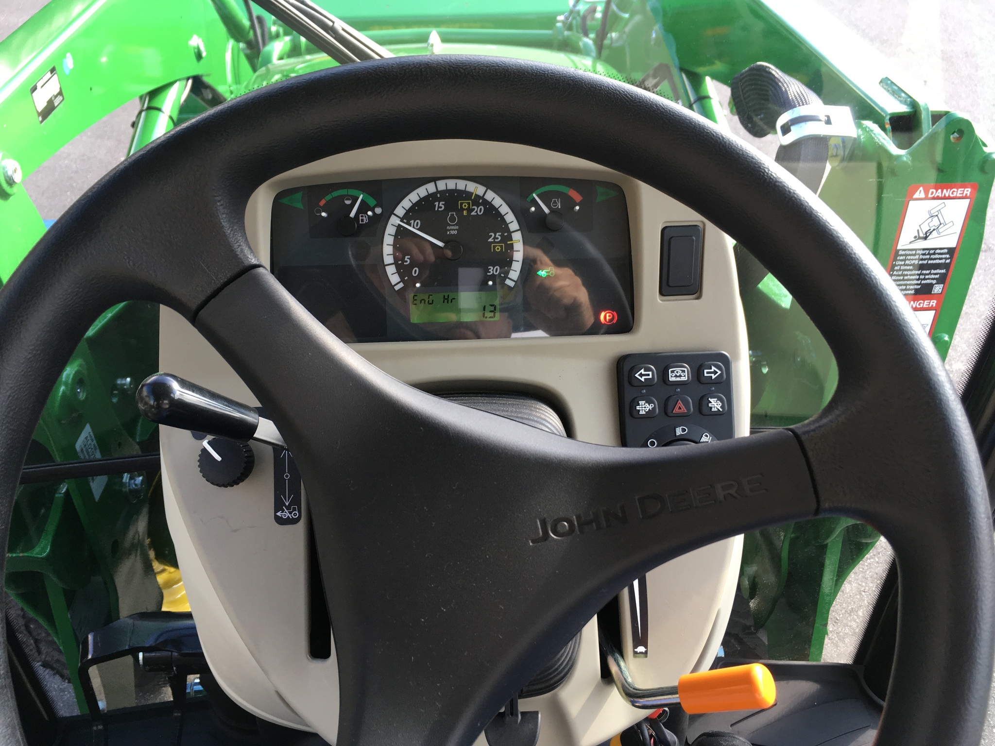 2023 John Deere 4066R Image 7