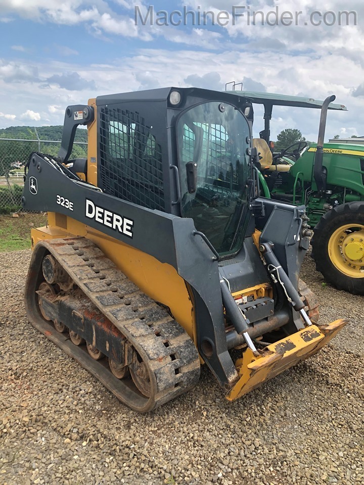 2014 John Deere 323E Image 1