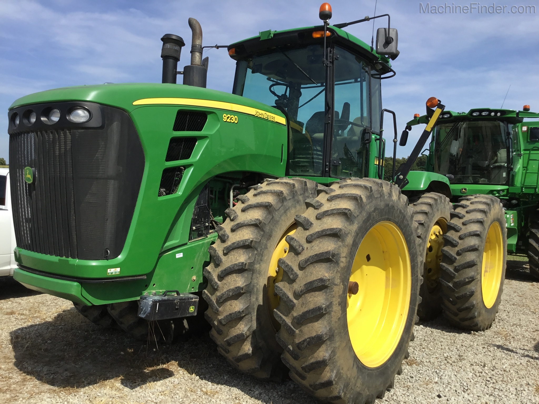 2007 John Deere 9230 Image 12