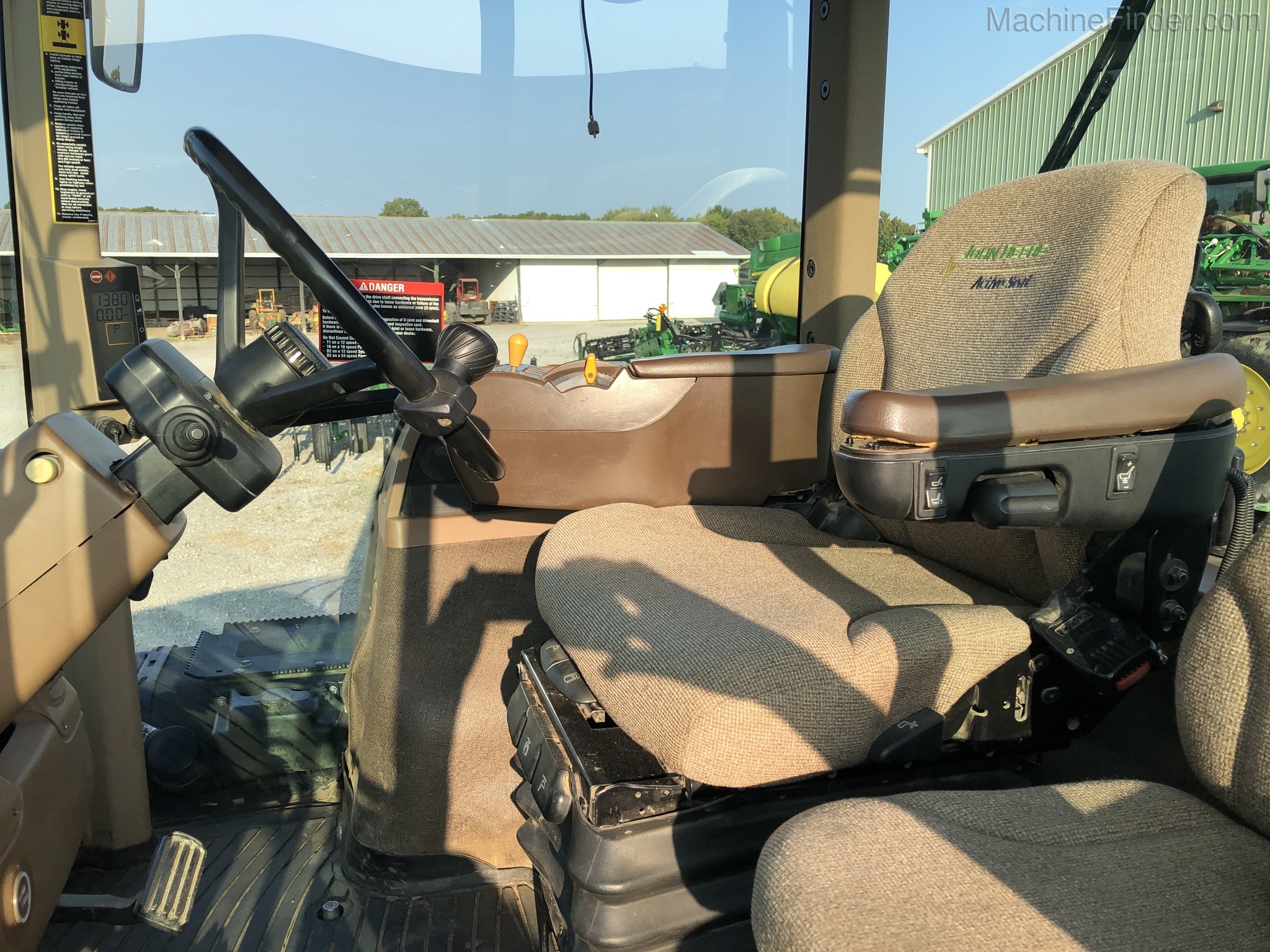 2007 John Deere 9230 Image 9