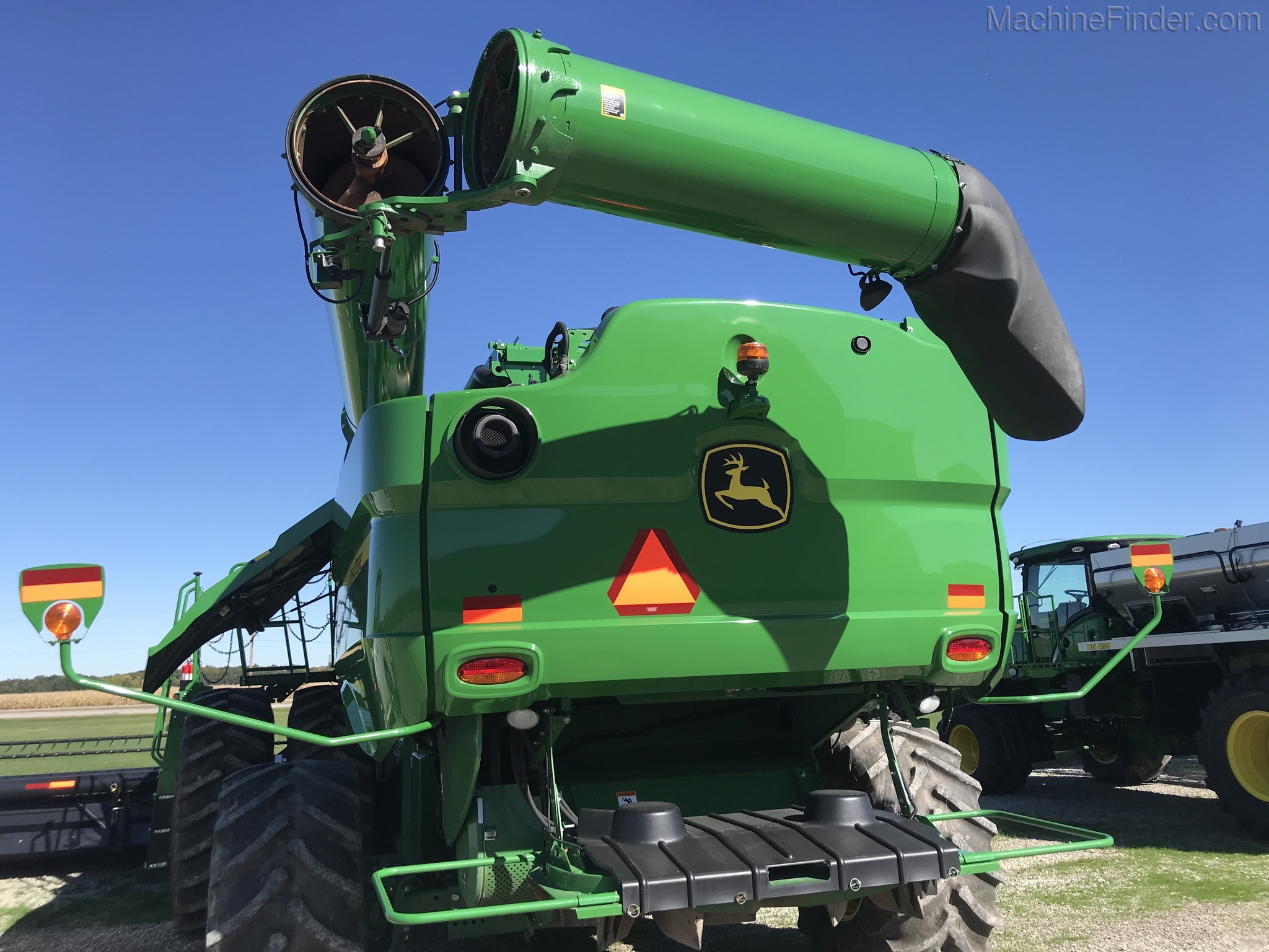 2019 John Deere S780 Image 8