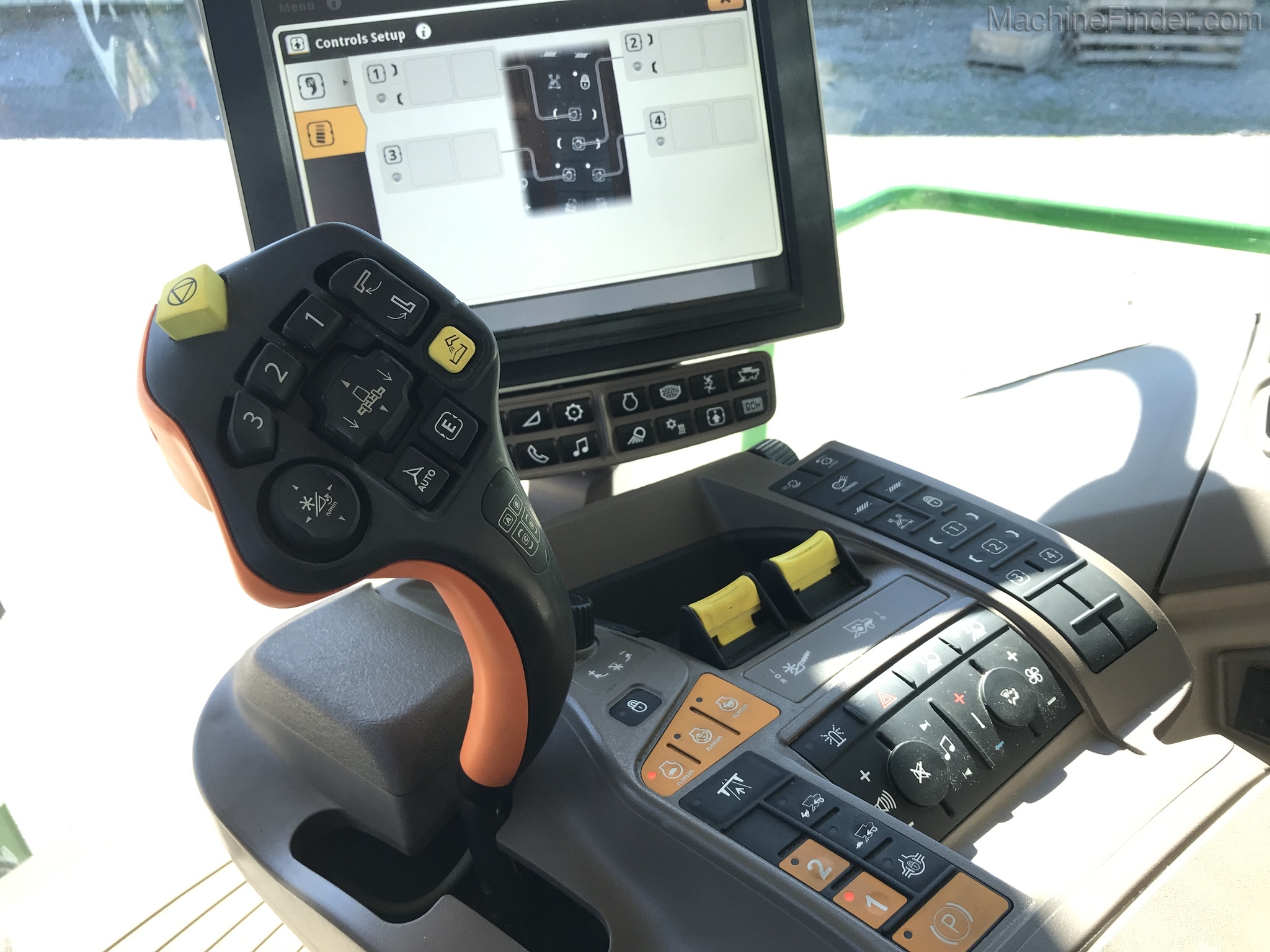 2019 John Deere S780 Image 7