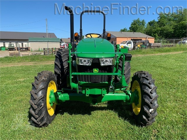 2020 John Deere 5055E Image 2