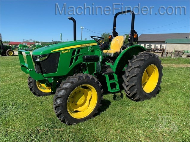 2020 John Deere 5055E Image 3