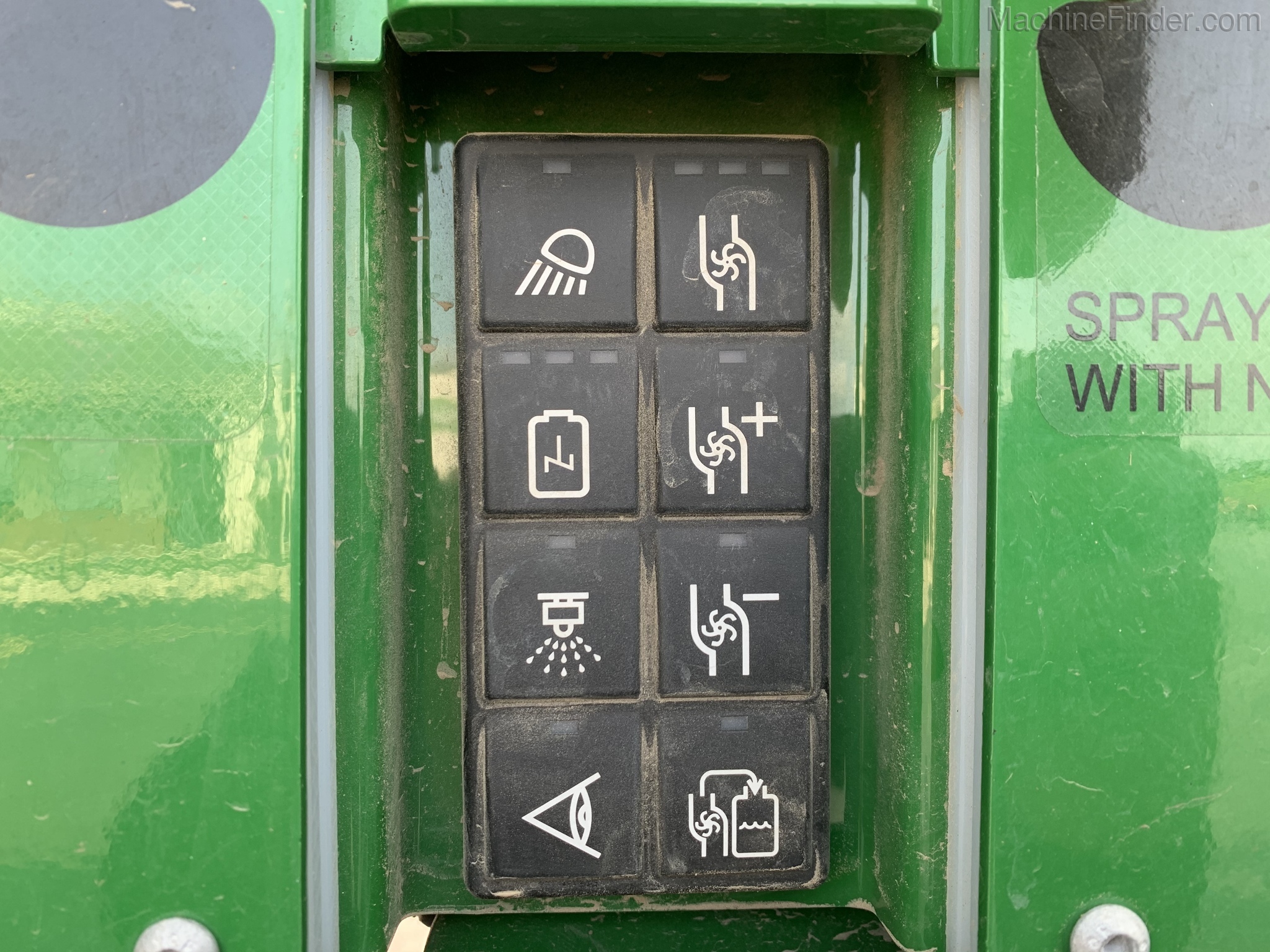 2020 John Deere R4030 Image 15