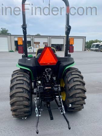 2020 John Deere 3038E Image 2