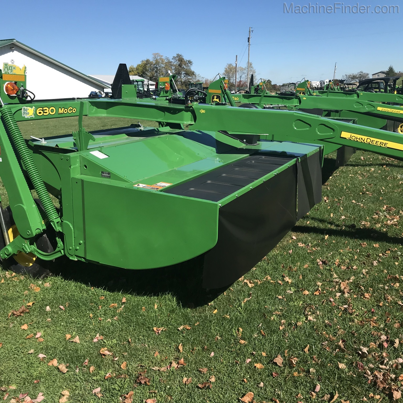 2020 John Deere 630 Image 3