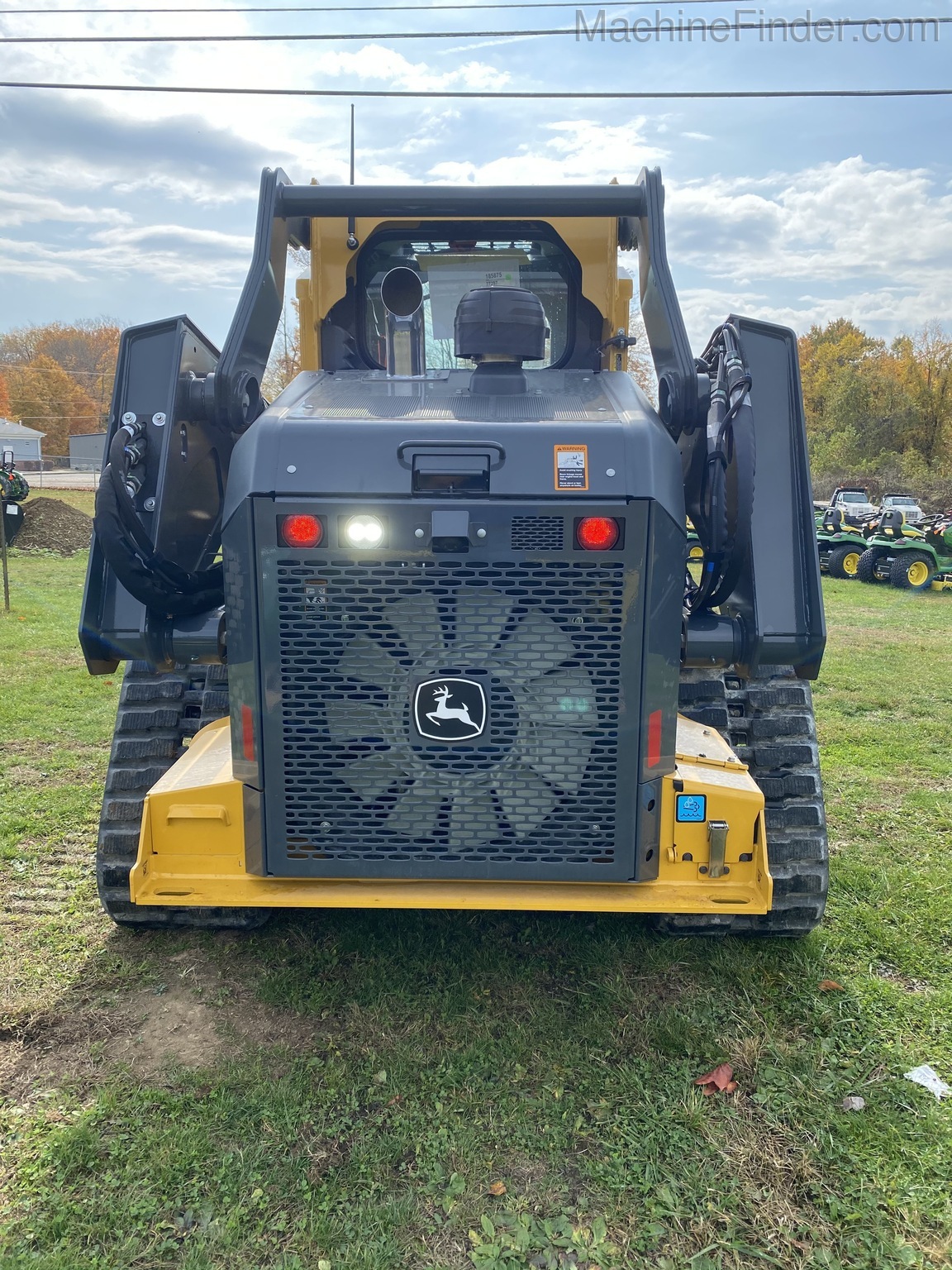 2020 John Deere 333G Image 6