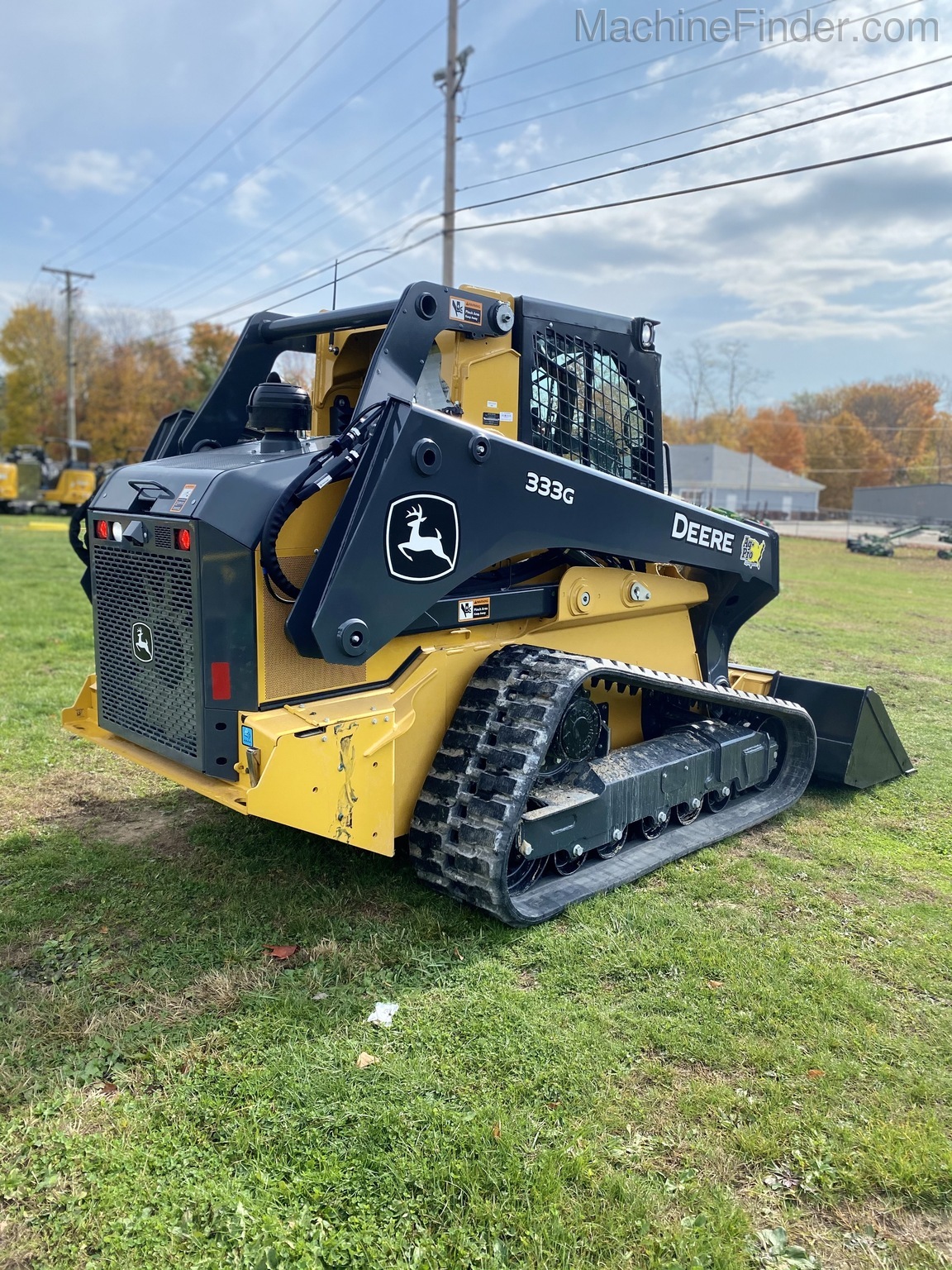 2020 John Deere 333G Image 7