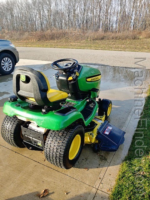 2011 John Deere X360 Image 8