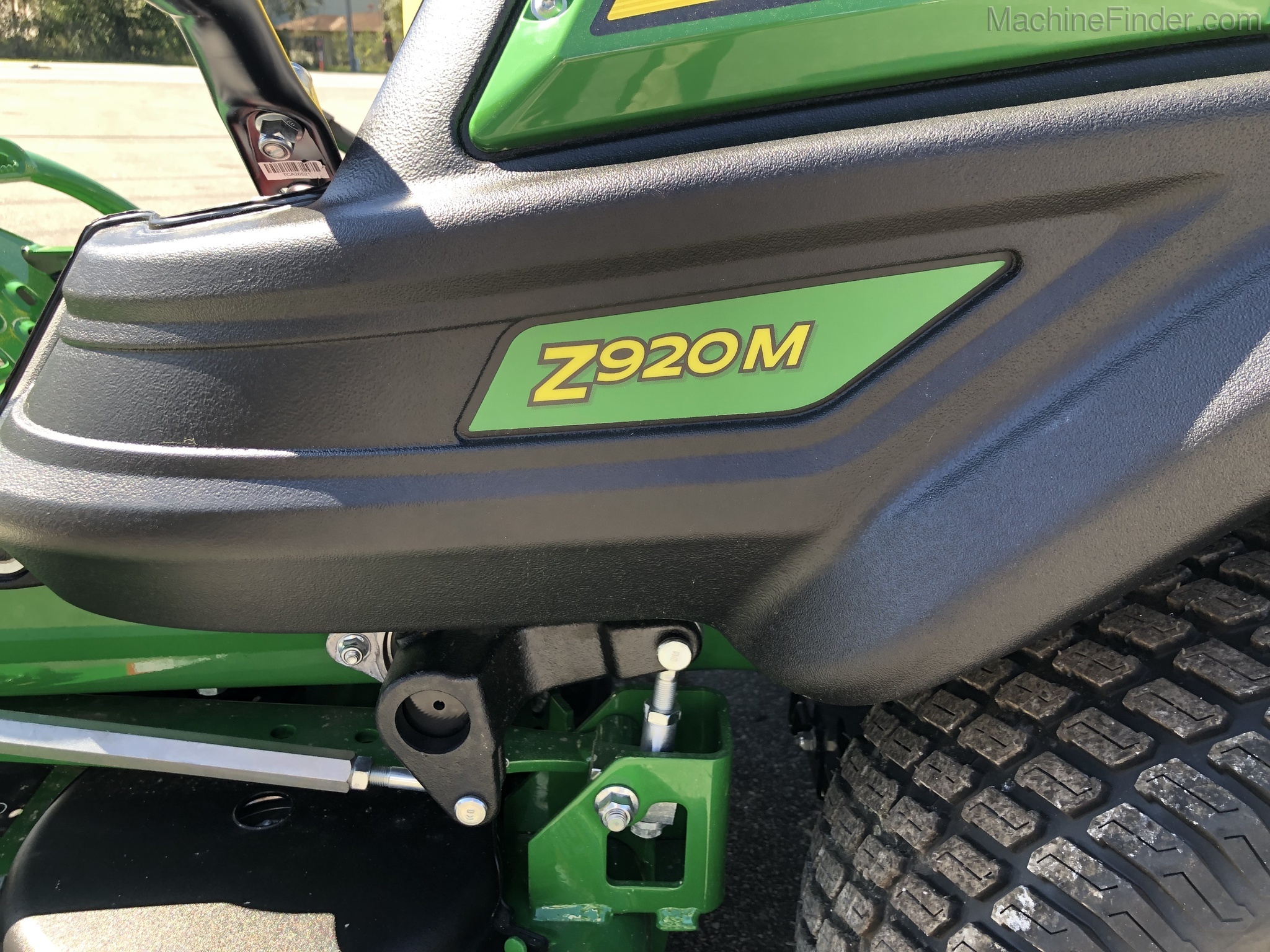 2020 John Deere Z920M Image 6