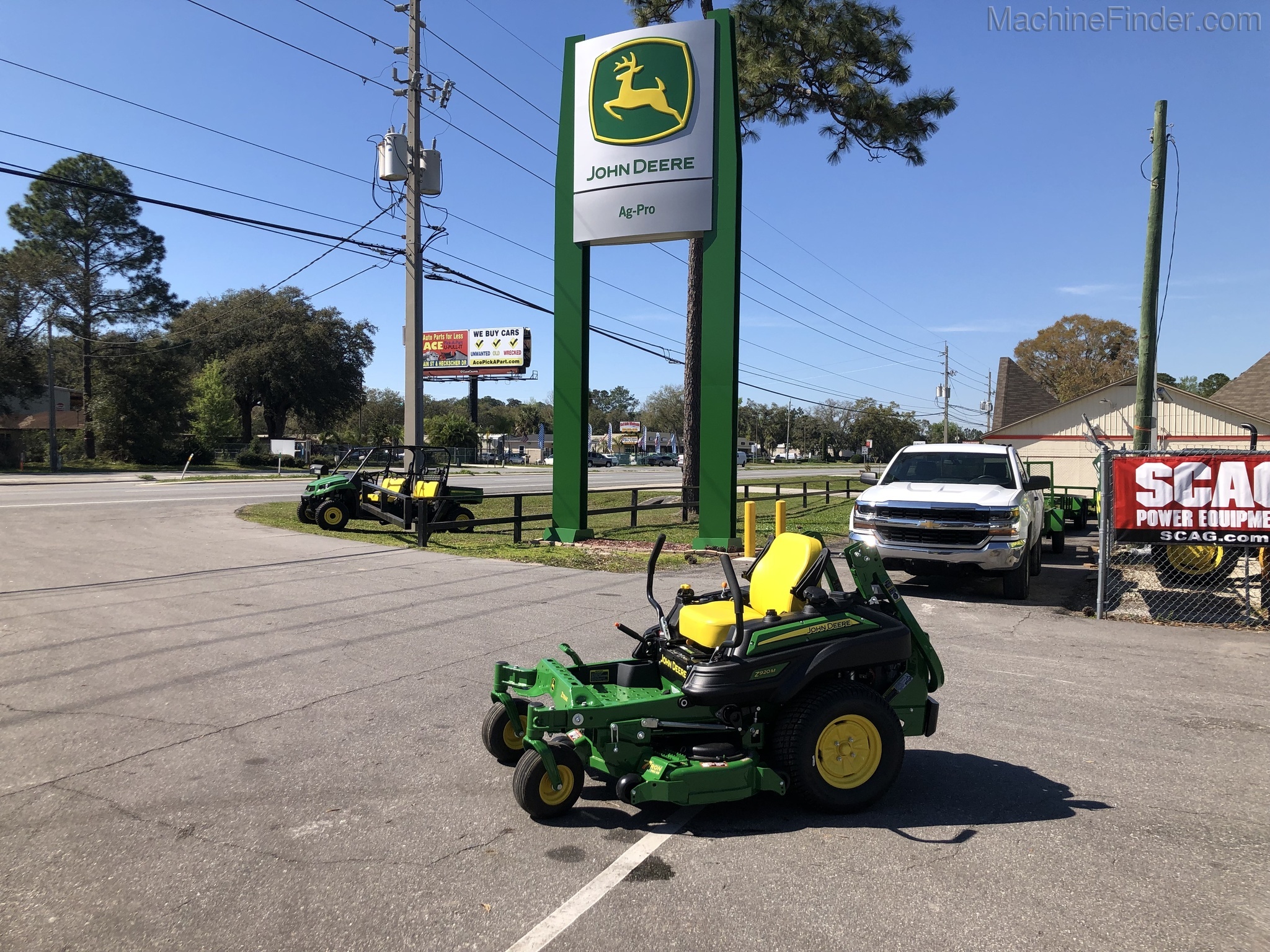 2020 John Deere Z920M Image 1