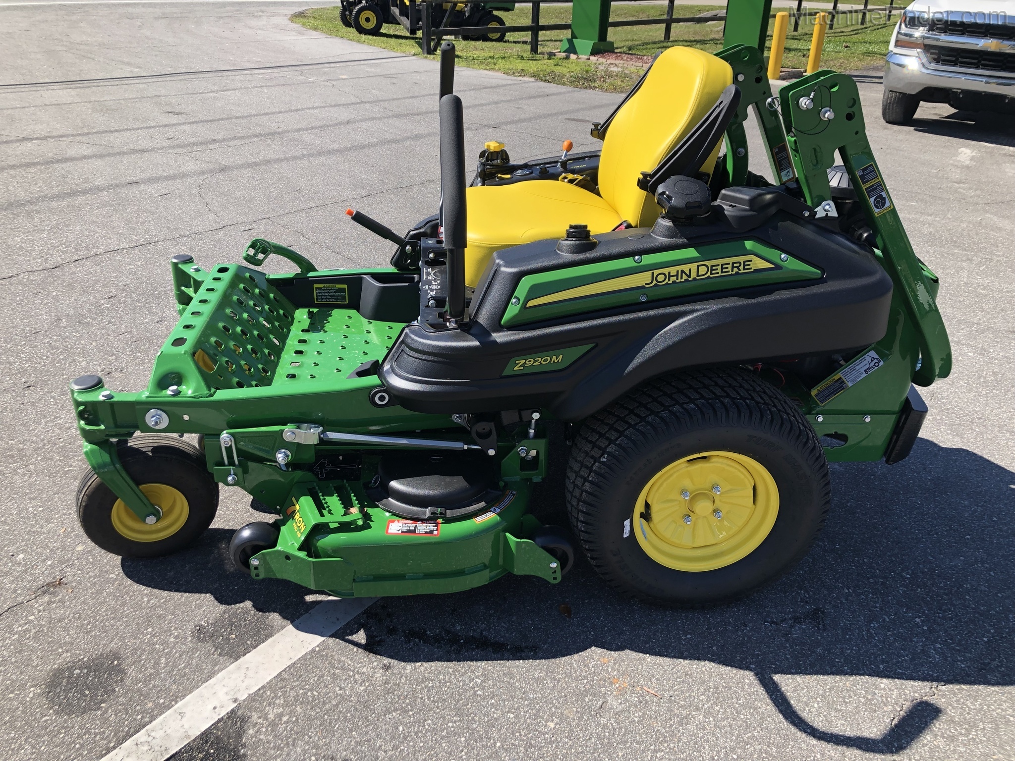 2020 John Deere Z920M Image 2