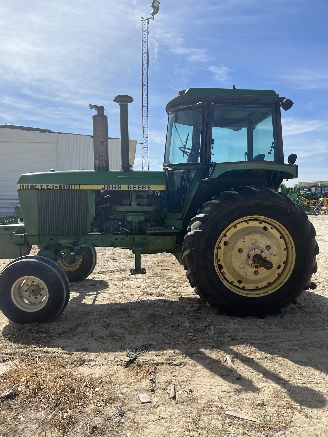 1981 John Deere 4440 Image 1