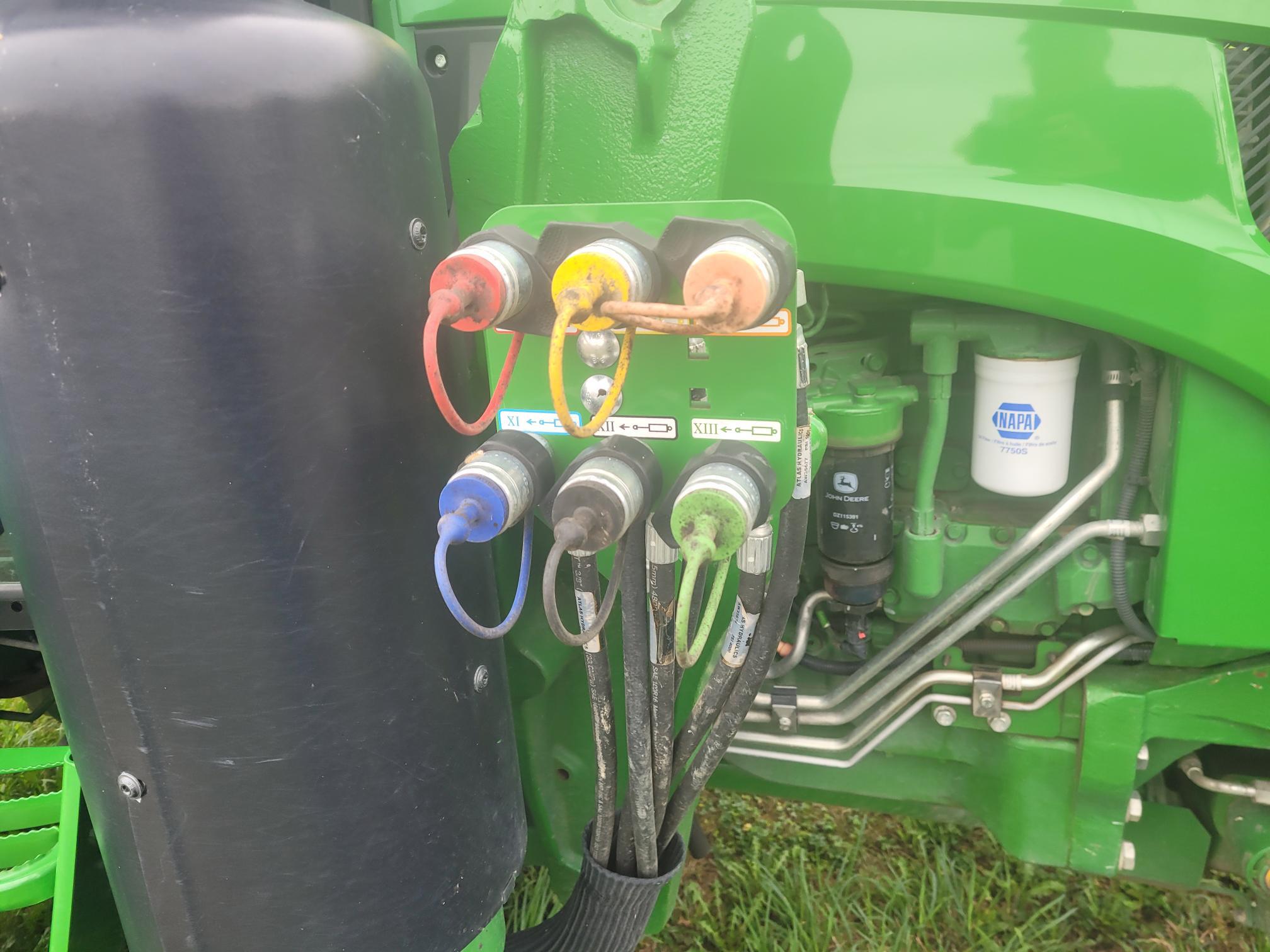 2021 John Deere 6120E Image 5