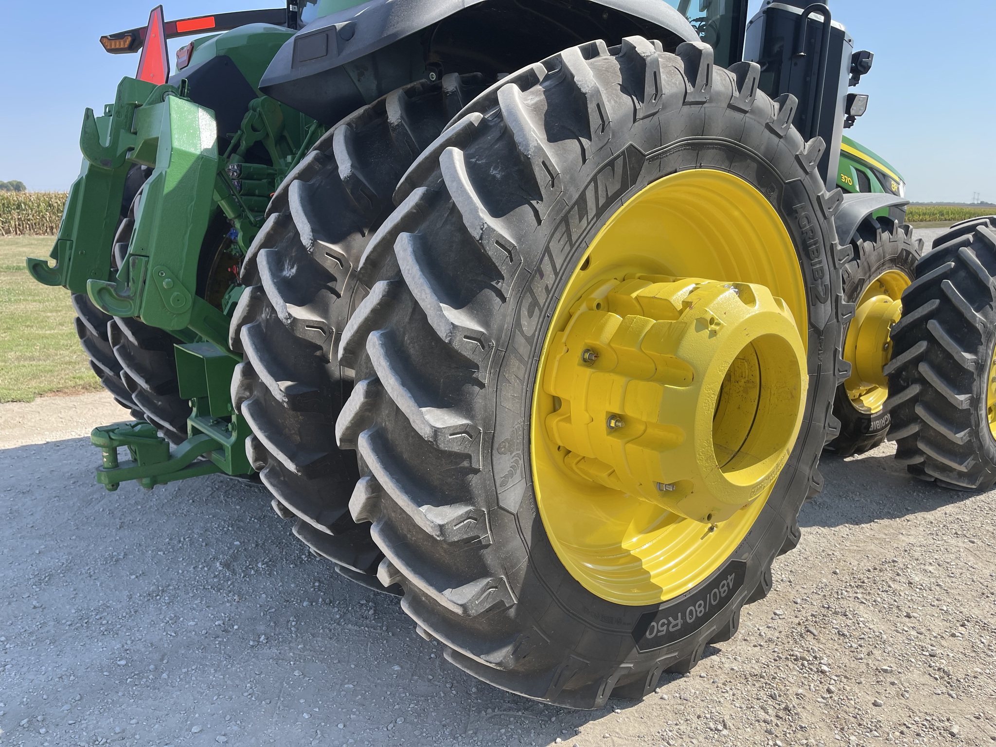  2023 John Deere 8R 370 at Heritage Tractor in Roanoke, IL