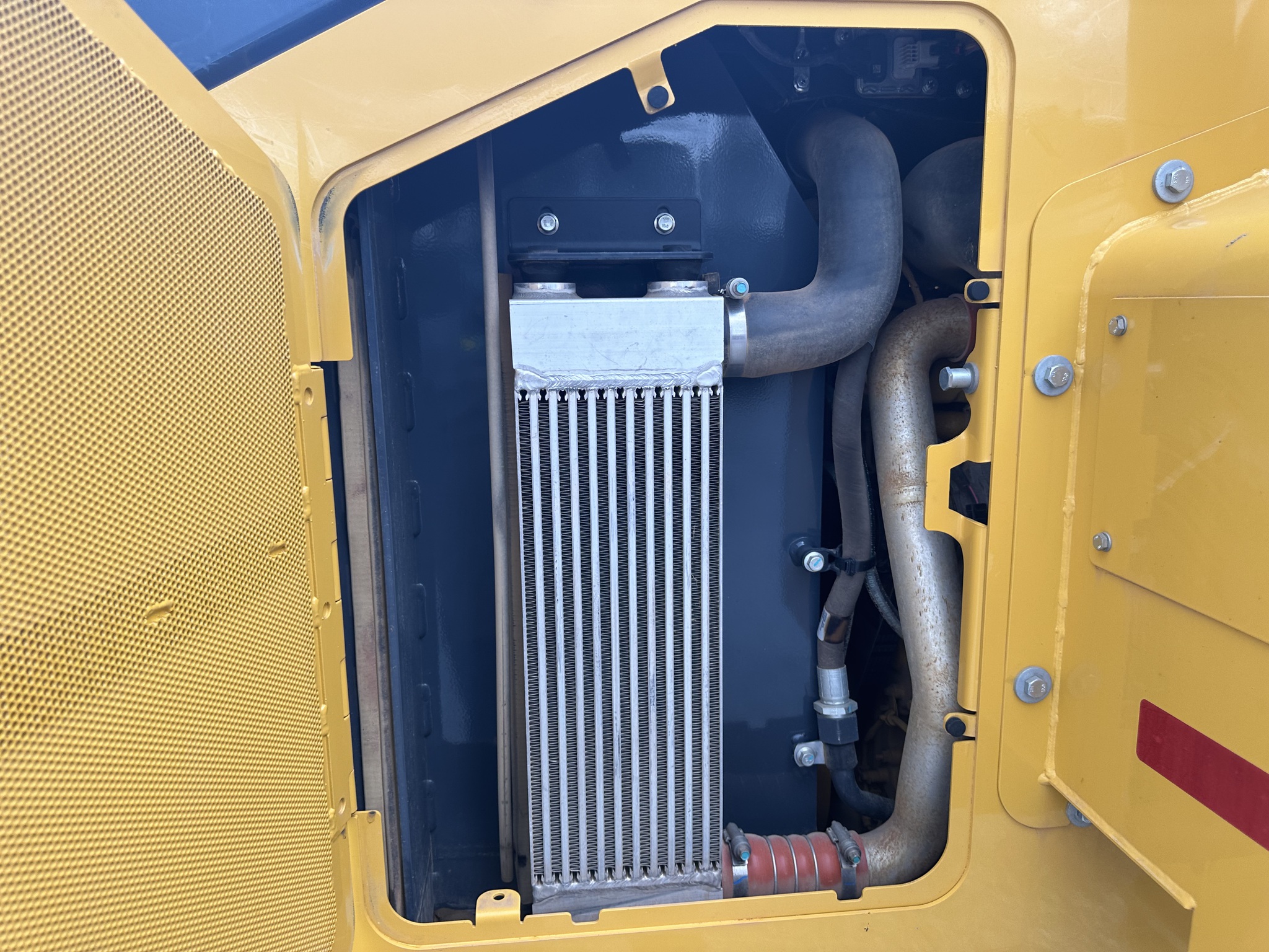 2022 John Deere 655K Image 28