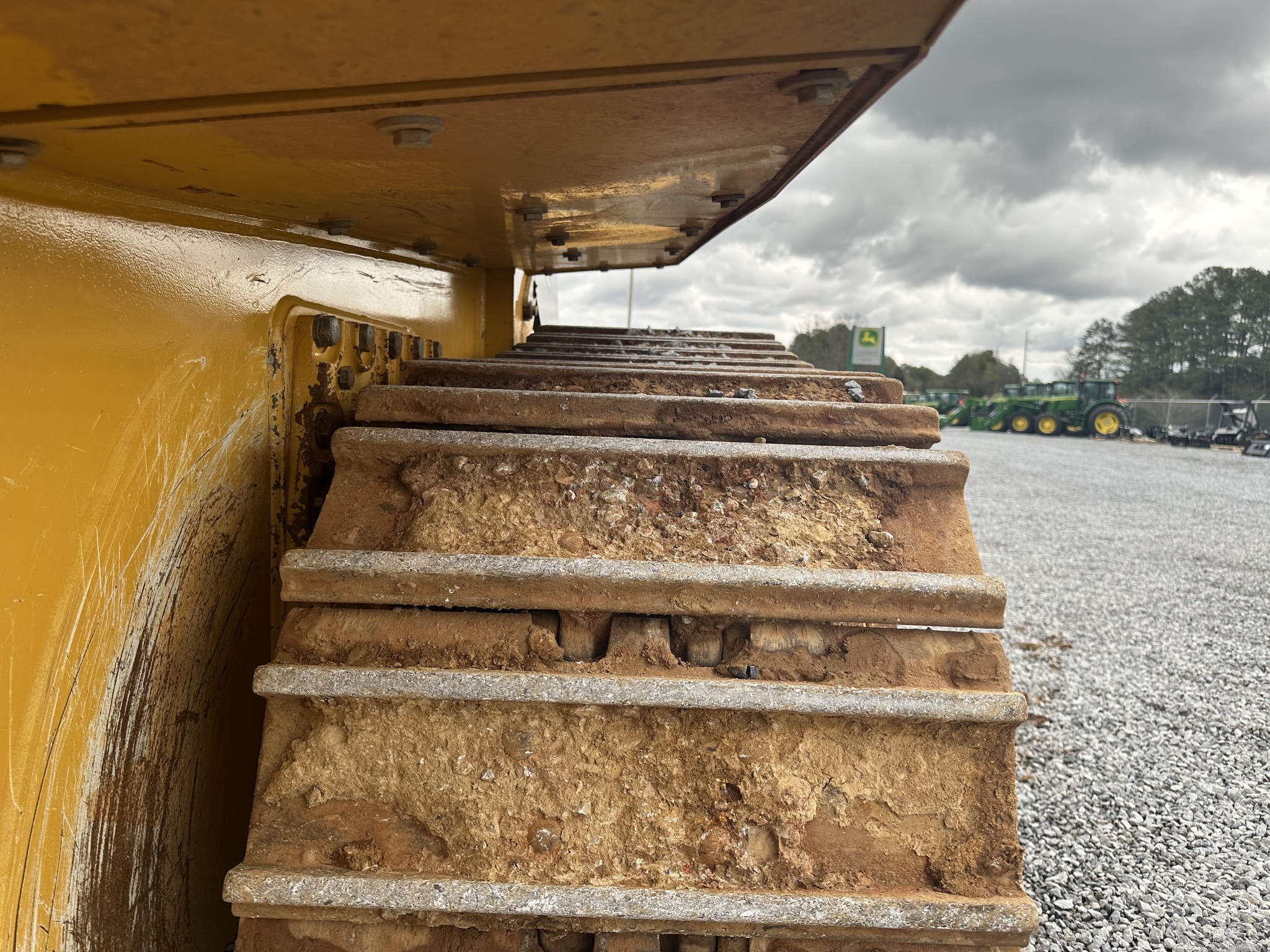 2022 John Deere 655K Image 38