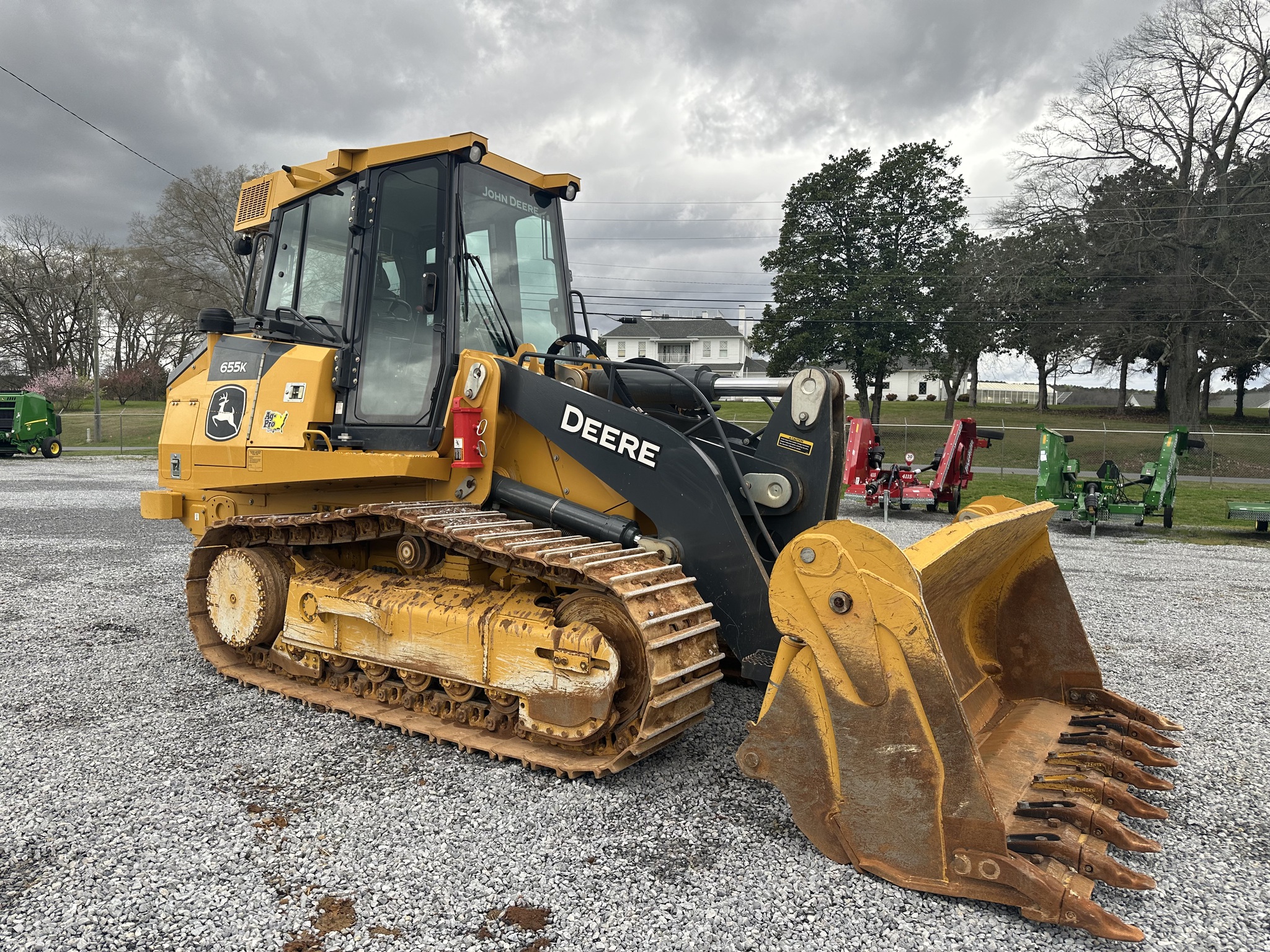 2022 John Deere 655K Image 2