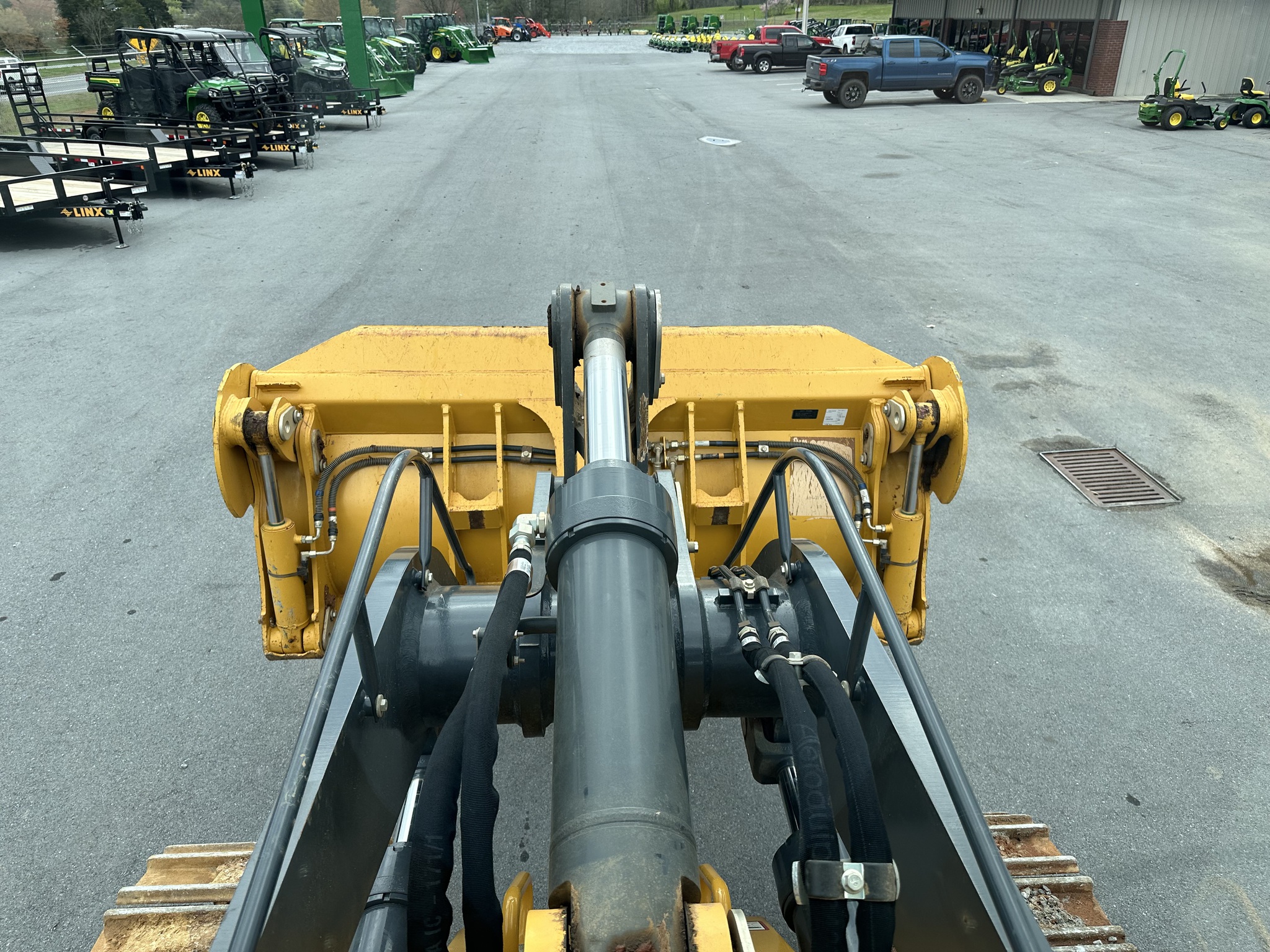 2022 John Deere 655K Image 19