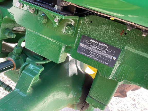 2023 John Deere 5075E Photo 2