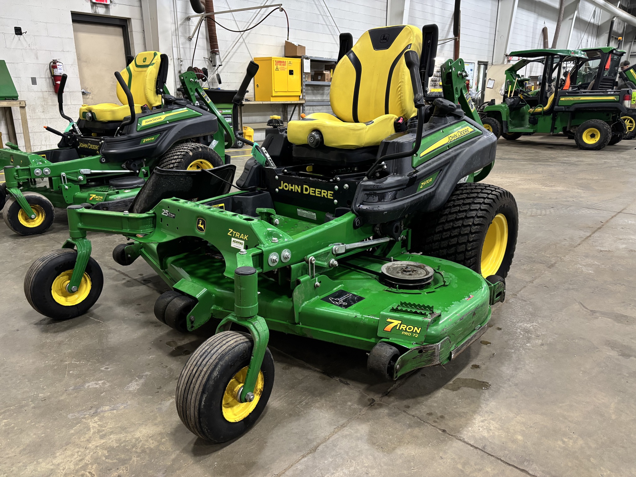 Used 2022 John Deere Z970R Zero Turn Mowers at Koenig Equipment in Urbana, OH - PhotoXL0