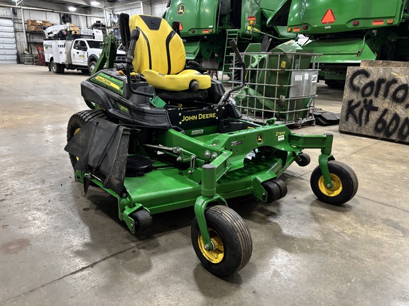 Used 2022 John Deere Z970R Zero Turn Mowers at Koenig Equipment in Urbana, OH - Photo2