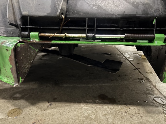 Used 2022 John Deere Z970R Zero Turn Mowers at Koenig Equipment in Urbana, OH - Photo13