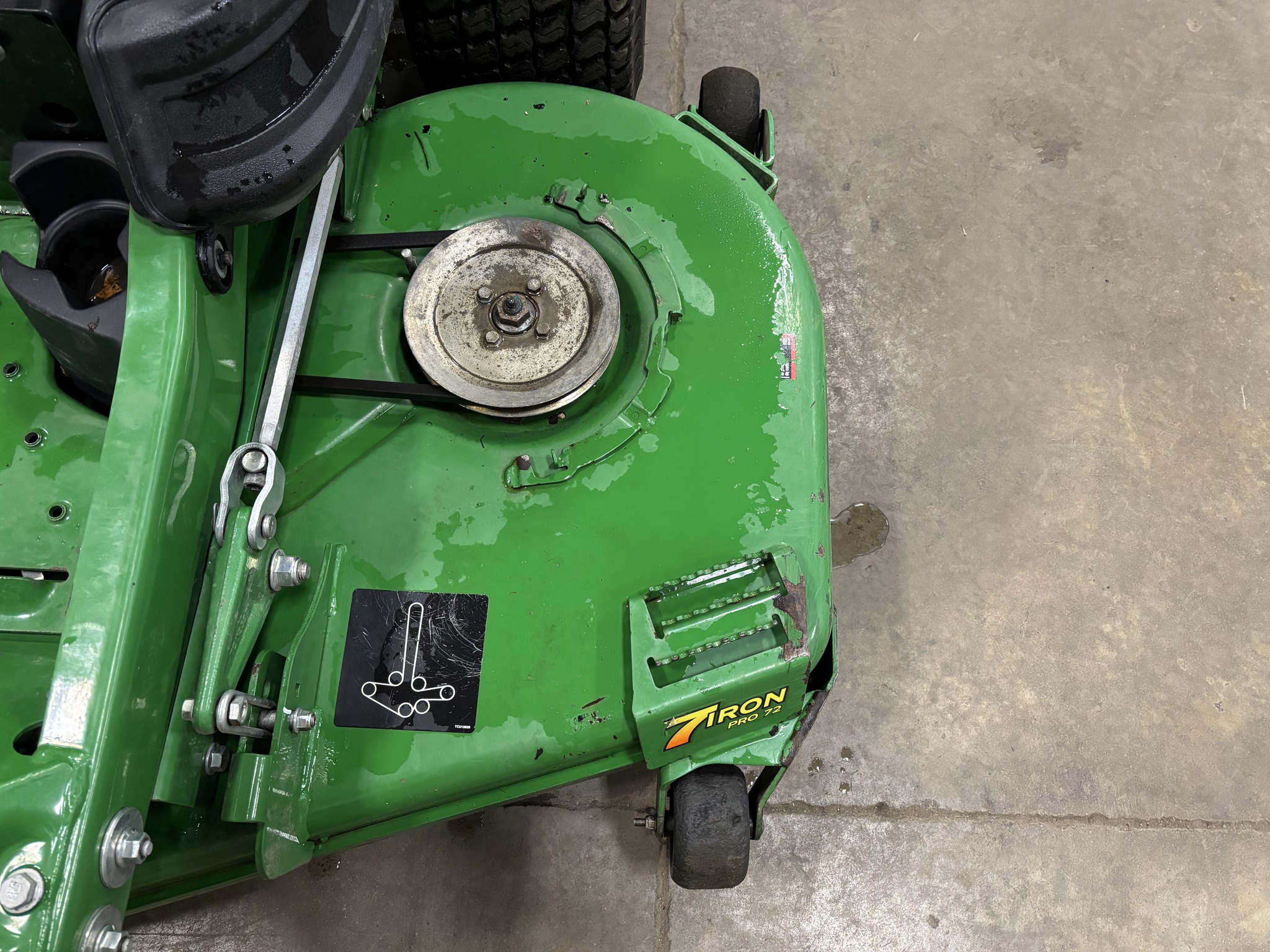 Used 2022 John Deere Z970R Zero Turn Mowers at Koenig Equipment in Urbana, OH - PhotoXL15