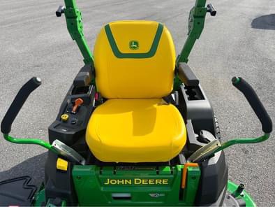 2025 John Deere Z530M Image 6