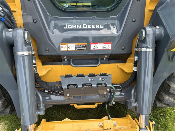 2025 John Deere 334 P Image 4