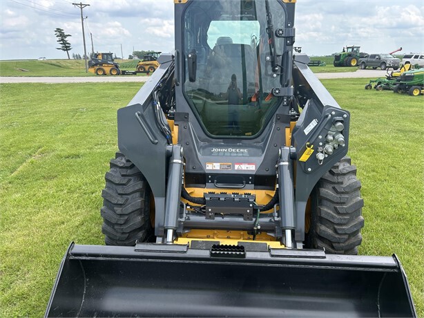 2025 John Deere 334 P Image 6