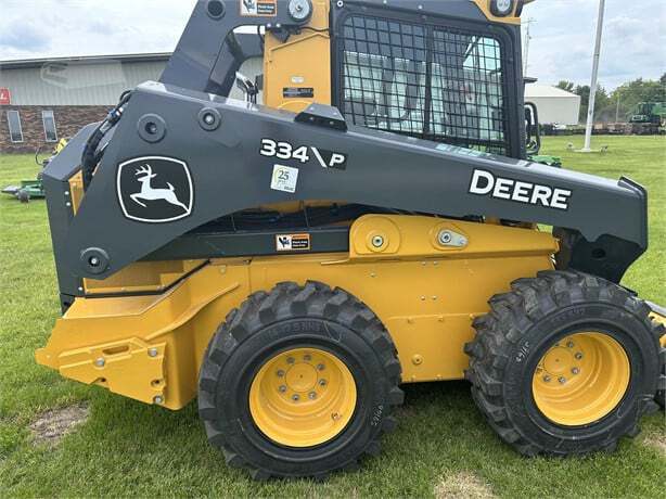 2025 John Deere 334 P Image 8