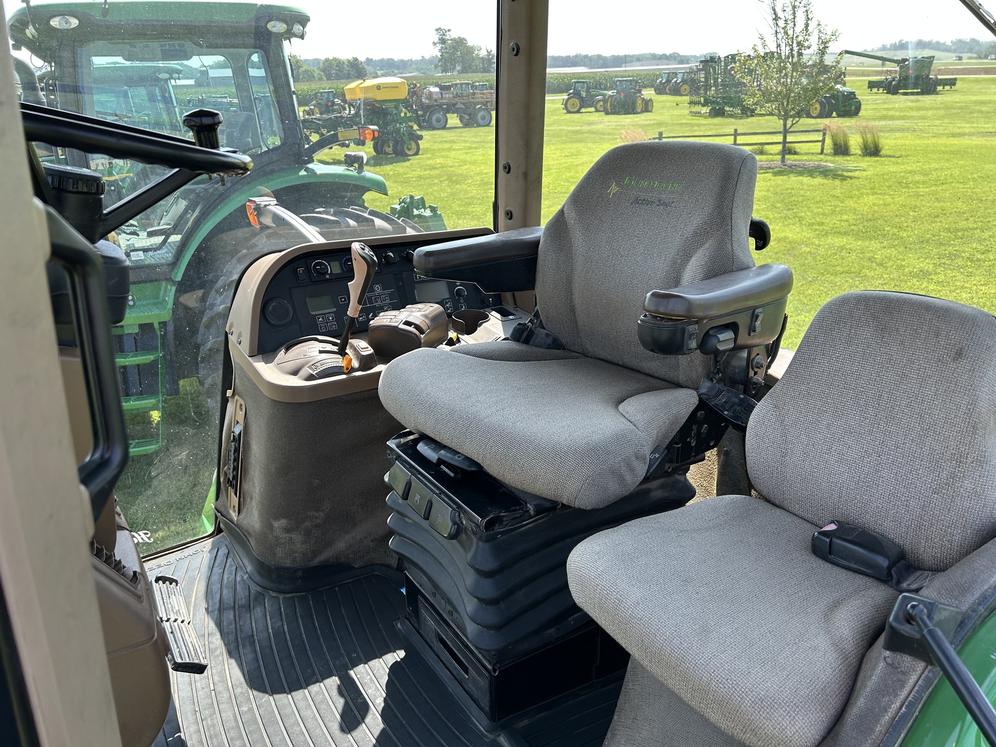 2008 John Deere 7830 at Heritage Tractor in Lacon, IL