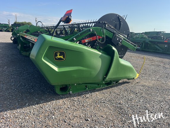 Photo of 2023 John Deere RD40F