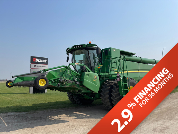 Photo of a 2016 John Deere S680