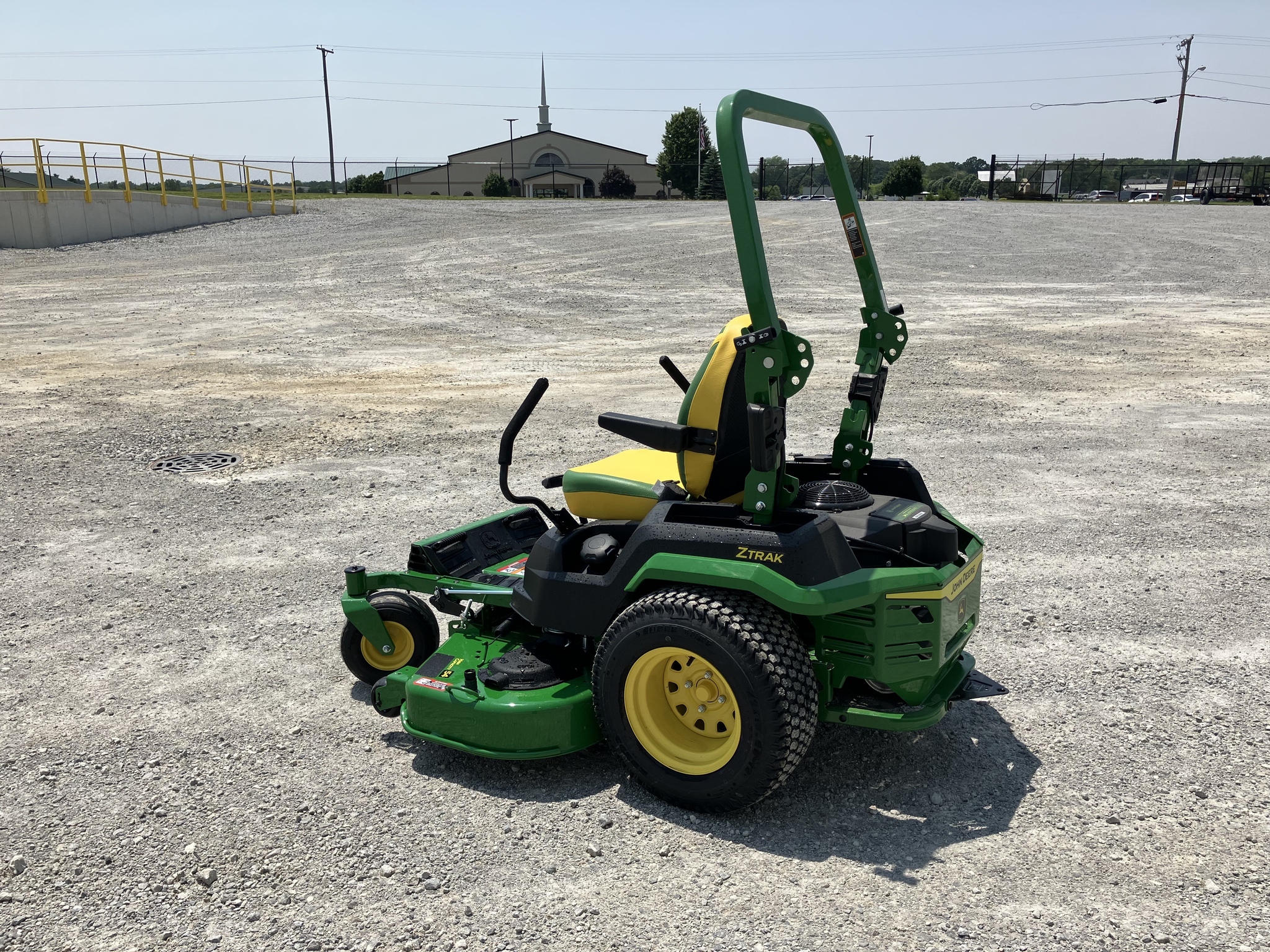 2025 John Deere Z530R Image 4