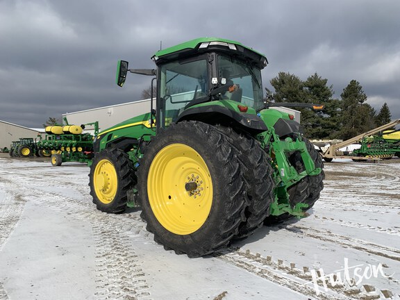 Photo of 2024 John Deere 8R 250