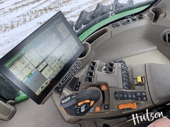 Photo of 2024 John Deere 8R 250