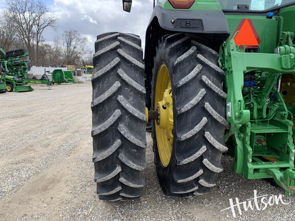 Photo of 2024 John Deere 8R 250