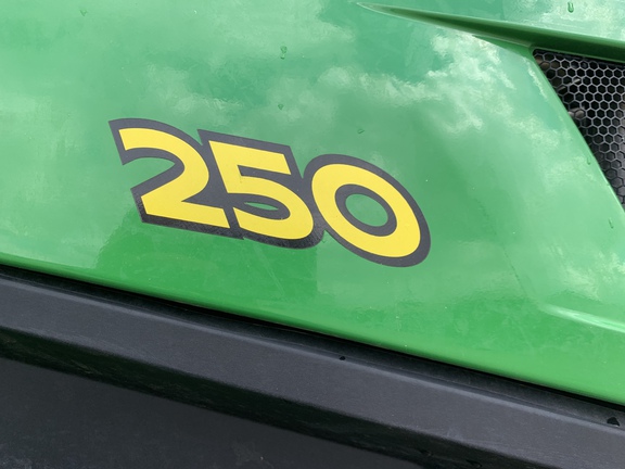 Photo of 2024 John Deere 8R 250