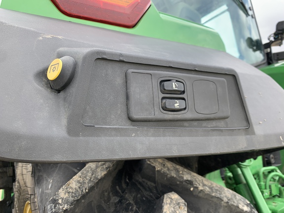 Photo of 2024 John Deere 8R 250