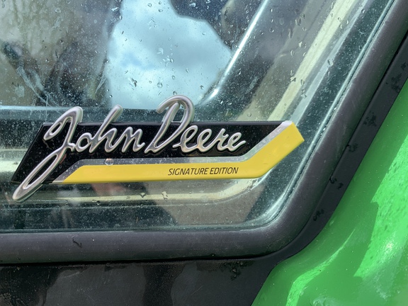 Photo of 2024 John Deere 8R 250